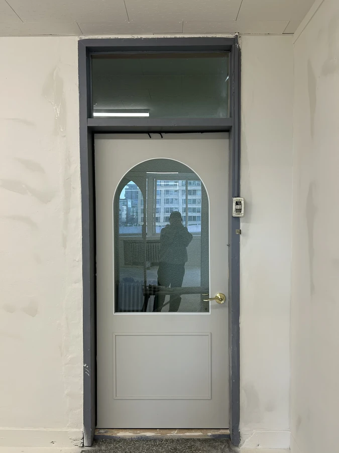 현관도어교체 시공 현장 사진